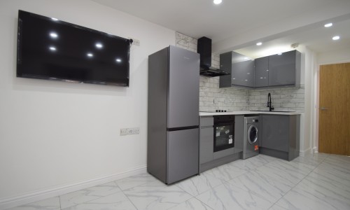 Newport Rd Flat 1 - Cardiff Letting Agents