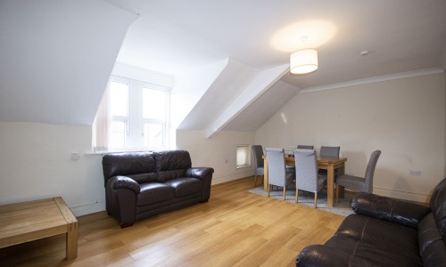 Flat D,  Pen-y-Lan Road - Cardiff Letting Agents
